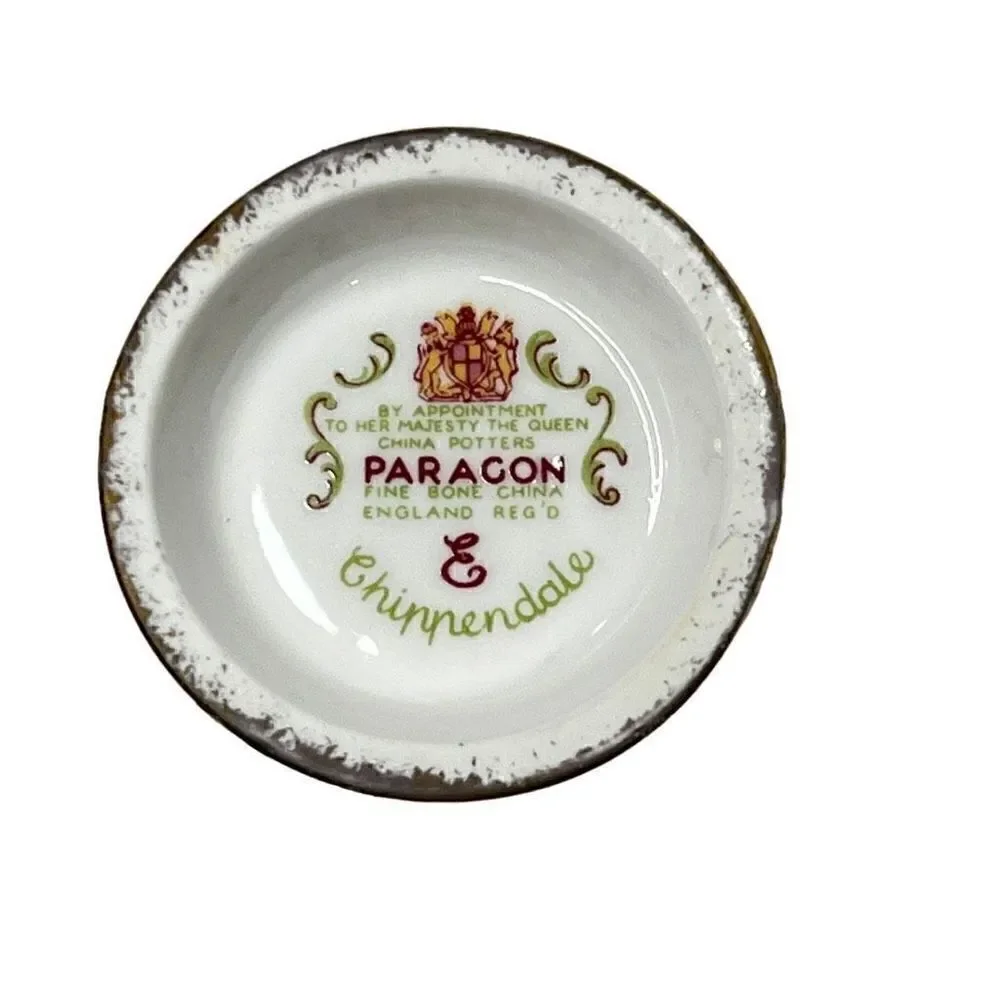Paragon vintage chippendale E bone China tea cup only